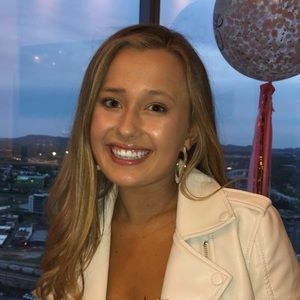 Meet your Posher, Ellie